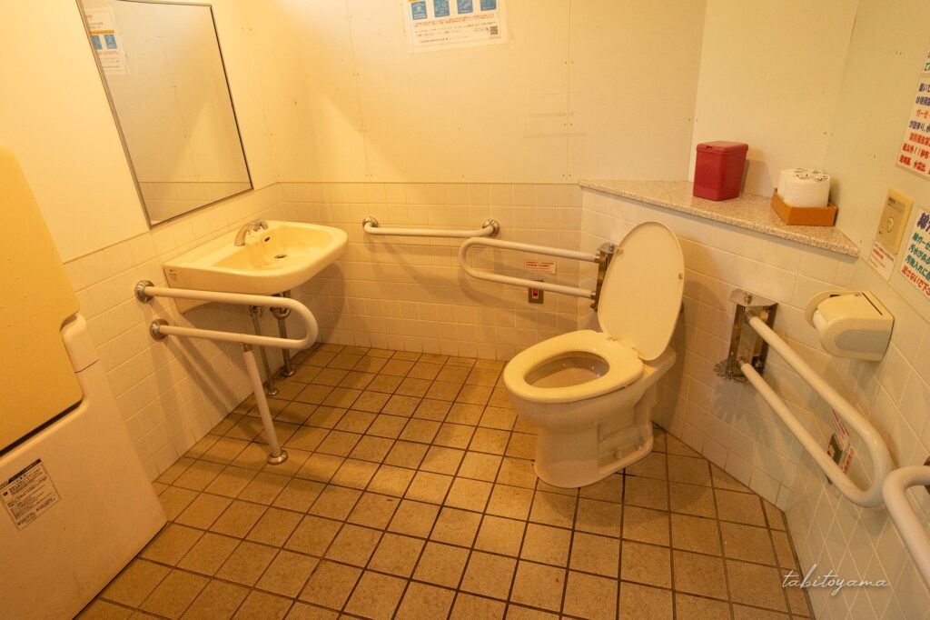 東大沼キャンプ場のバリアフリートイレ