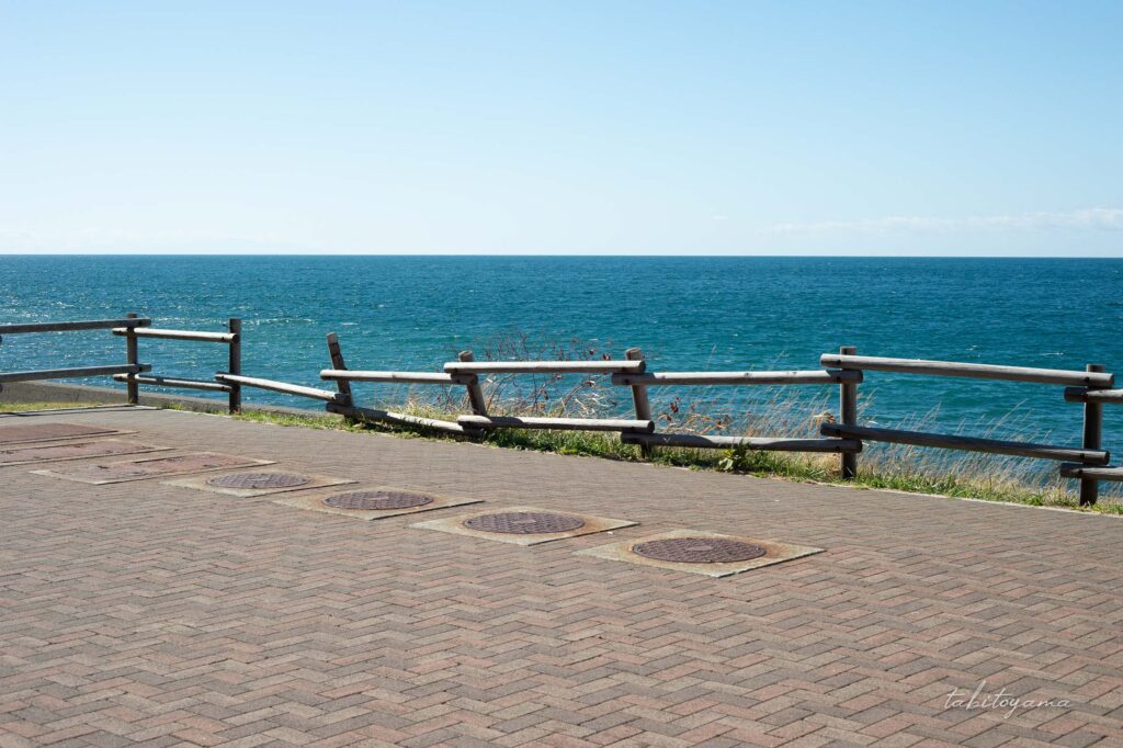 雄冬野営場から見る日本海