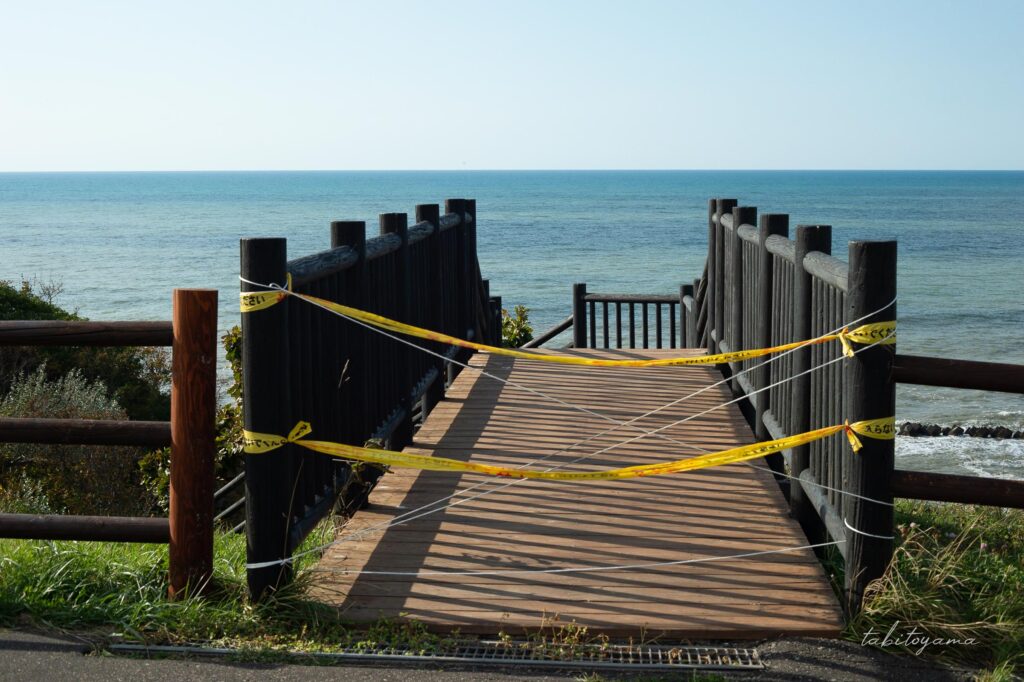 みさき台公園キャンプ場の木造階段