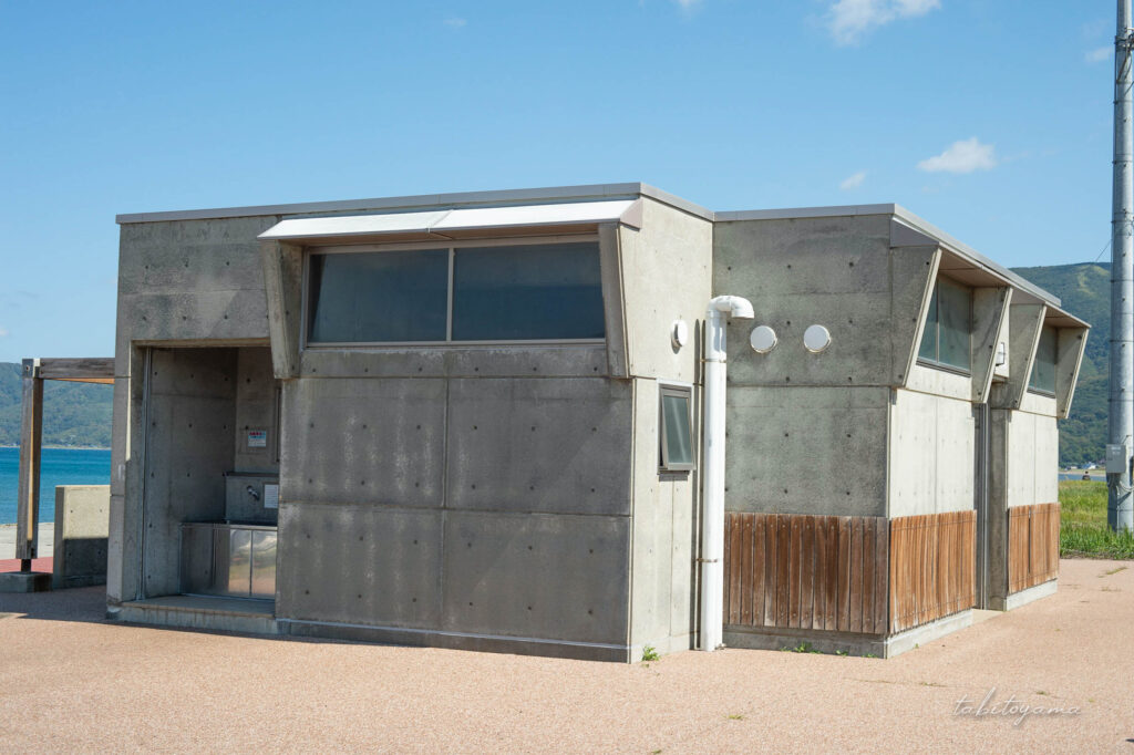 寿都浜中野営場のトイレ