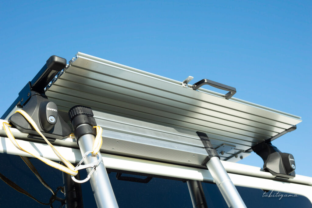 展開式に変更し、面積を拡張できるようになったルーフラック