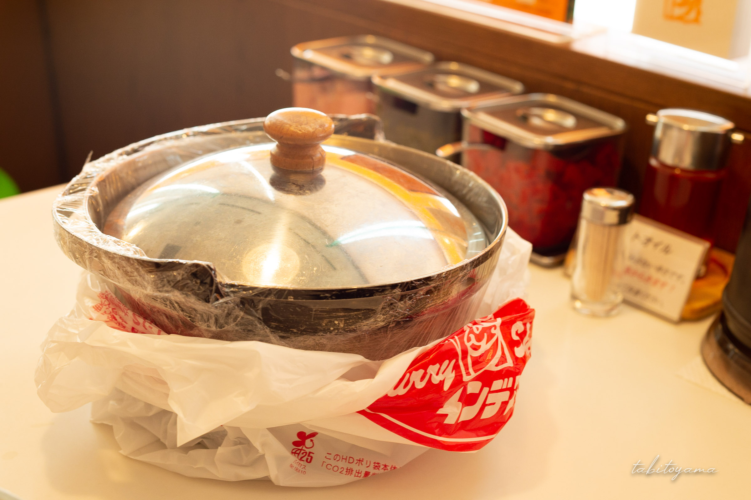 インデアンカレーのルーを鍋でお持ち帰り