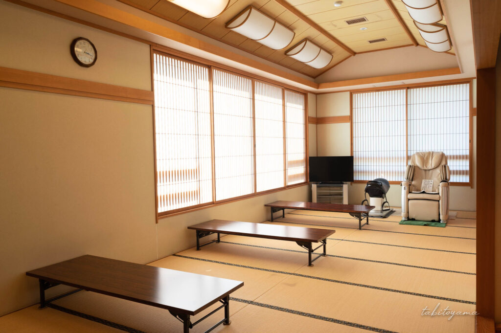 サンライズ城が浜にある畳の休憩室