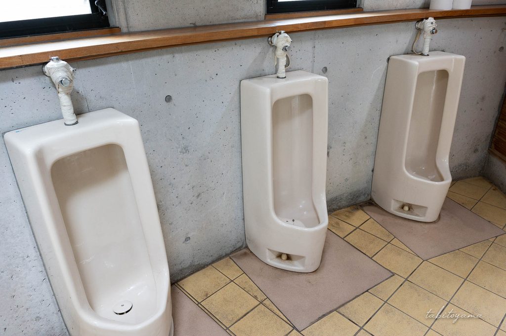 道の駅 霧の森の小便器