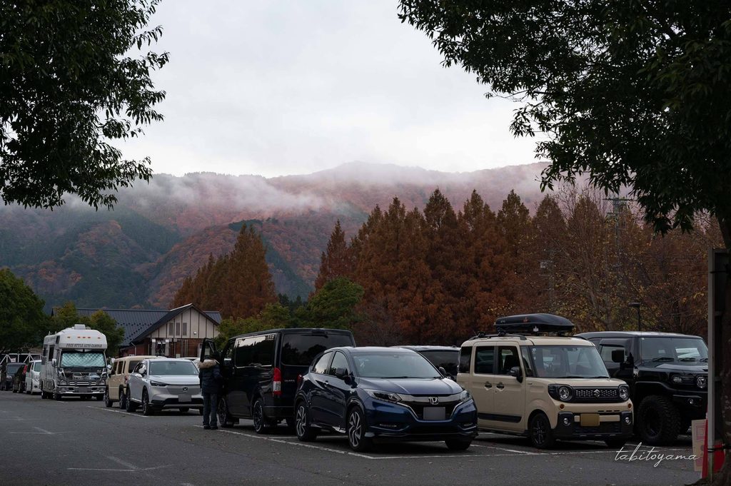 既に満車状態のマキノピックランド第一駐車場