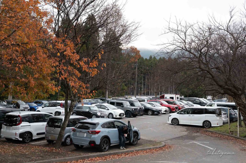 他府県ナンバーで埋め尽くされたマキノピックランド第二駐車場